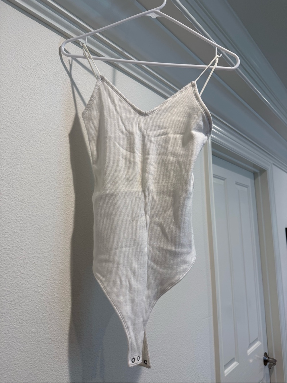 Abercrombie & Fitch White Sleeveless Bodysuit